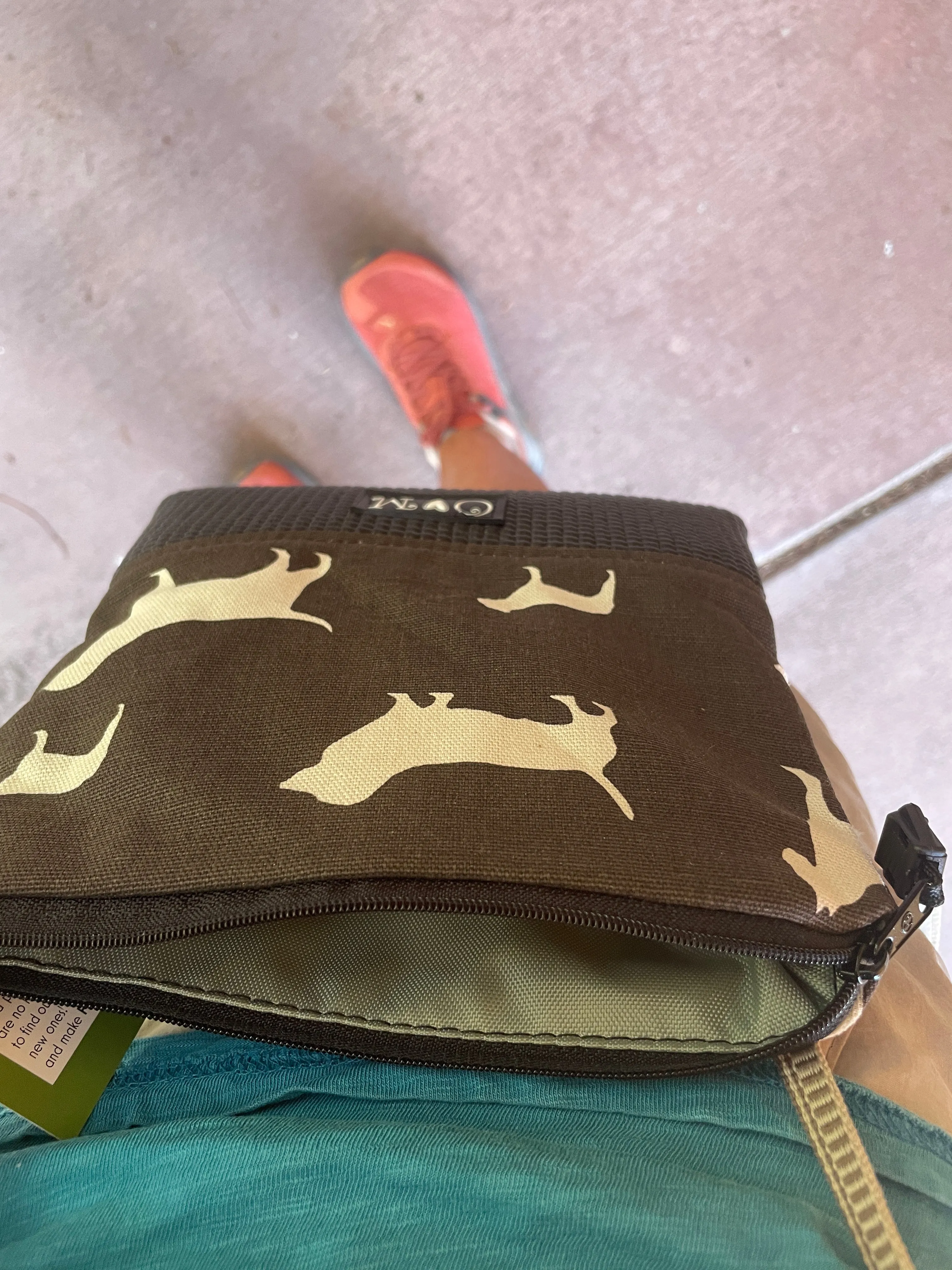 Stella Brown Cross Body Purse-Dog Print